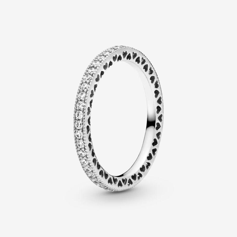 Pandora Ring, Sparkle & Hearts Material: Sølv